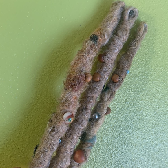 Three Festive Hair Extension Ornaments - Picture 5 of 6